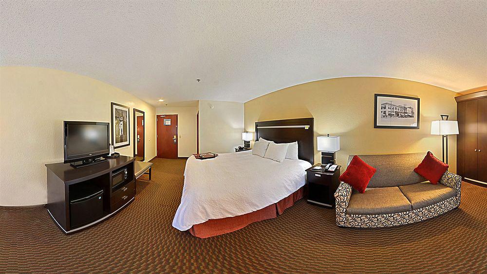 Hampton Inn Athens Buitenkant foto