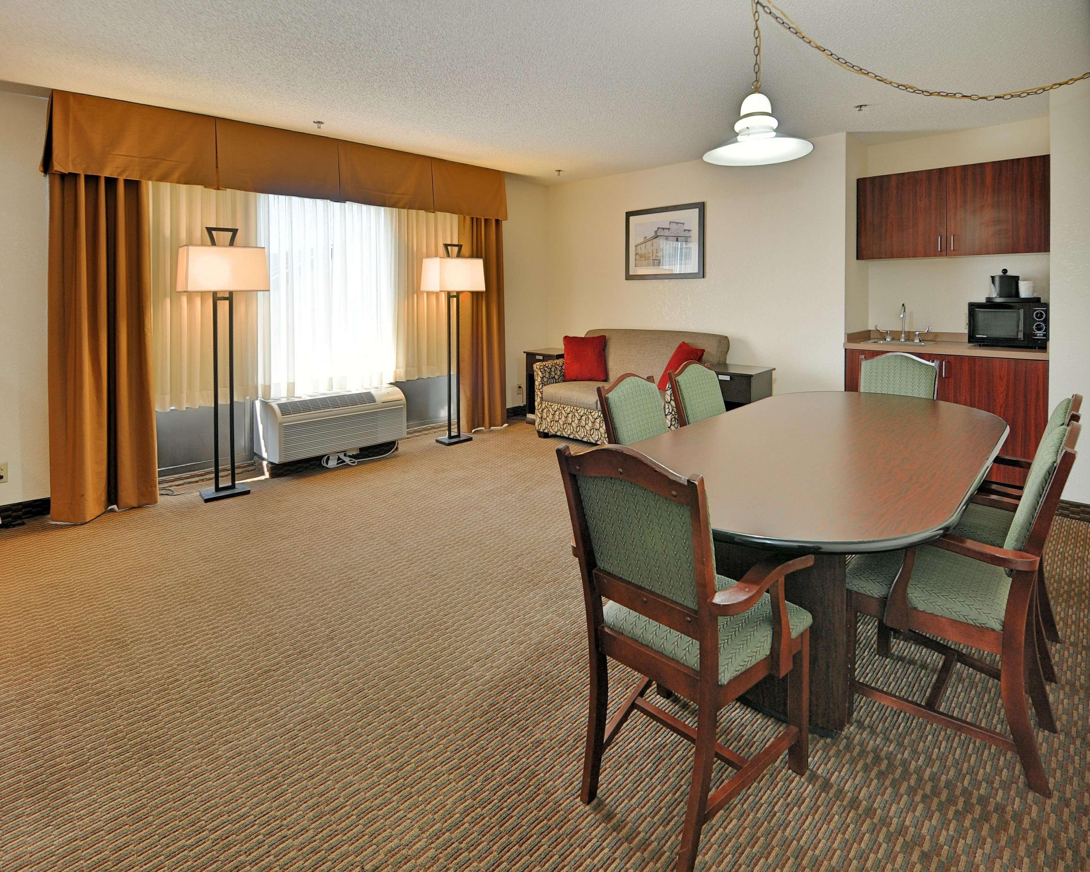 Hampton Inn Athens Buitenkant foto